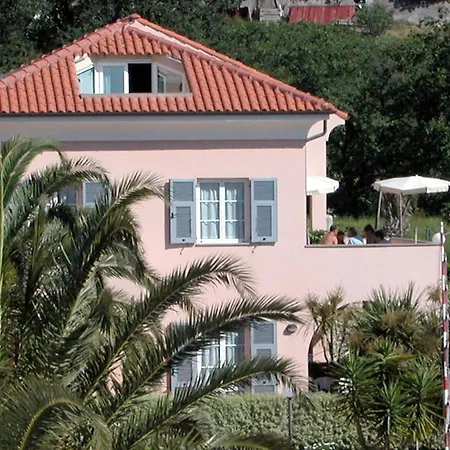 캠프장 Pian Dei Boschi 3*