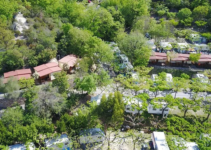 Pian Dei Boschi 营地 3*