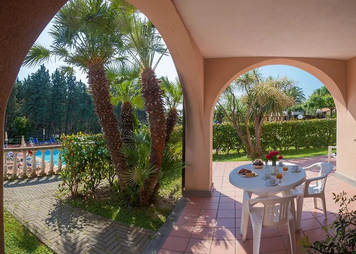 营地 Pian Dei Boschi 皮特拉利古